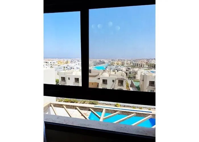 Makadi Lagon & Swimming Pools Free