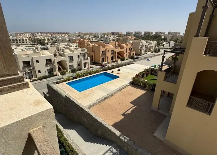 Makadi Lagon & Swimming Pools Free *